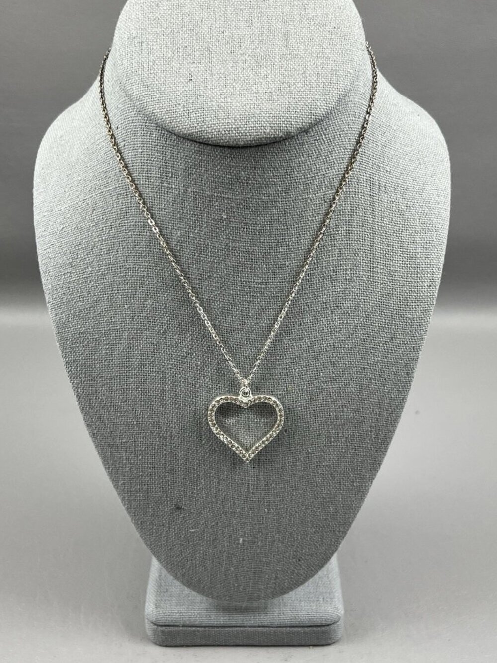 JLO Jennifer Lopez Silver Tone Heart Pendant Necklace Clear Rhinestones Chain